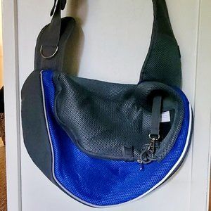Dog Sling Carrier Size Meduim - Immaculate, Like New